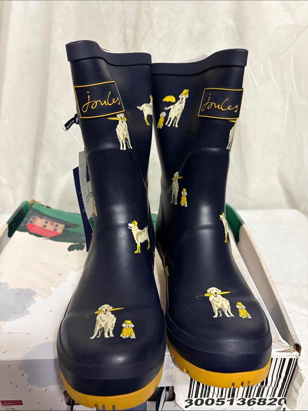 Joules size US 6 NWT Rain Boots
